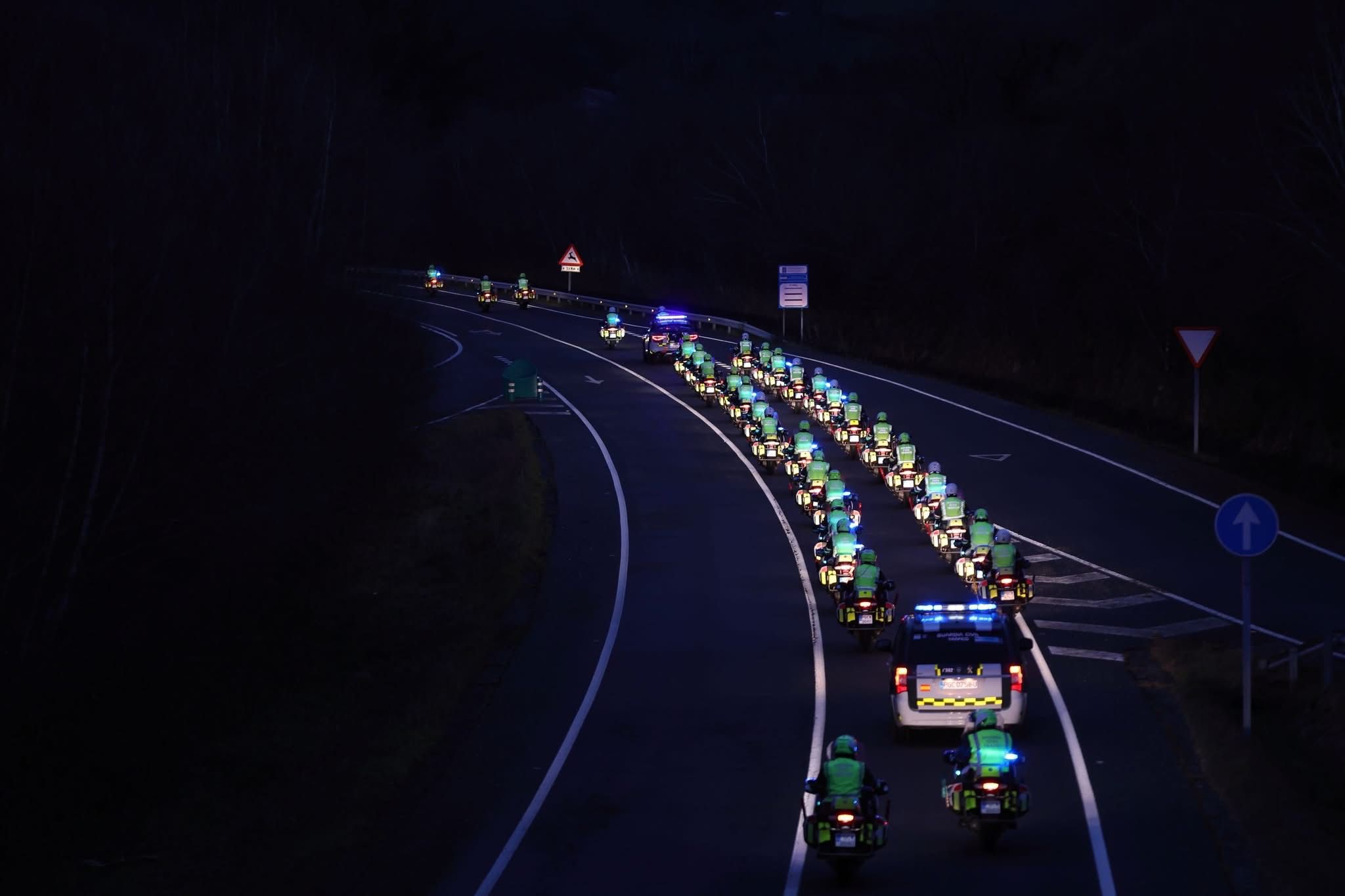 Un convoy de 50 motocicletas de la Guardia Civil recorre varias provincias en un ejercicio clave de formación