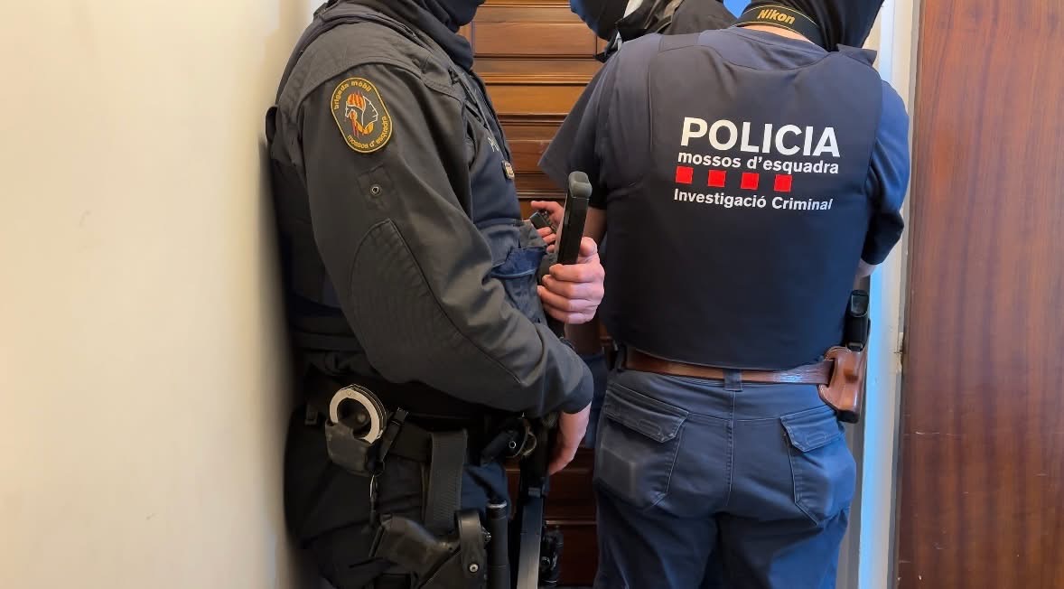 Desarticulada una organización criminal dedicada al tráfico internacional de drogas entre Cataluña y Francia