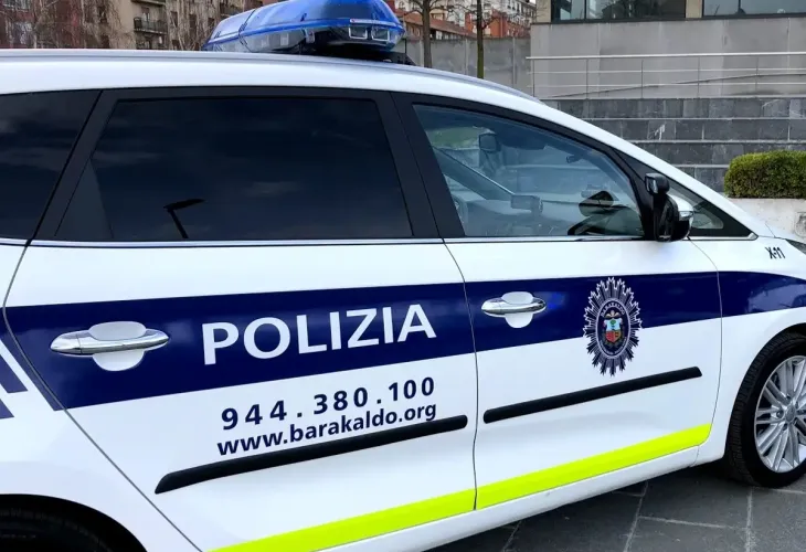 Un hombre intenta acuchillar a varios policías en Barakaldo y es neutralizado tras recibir disparos