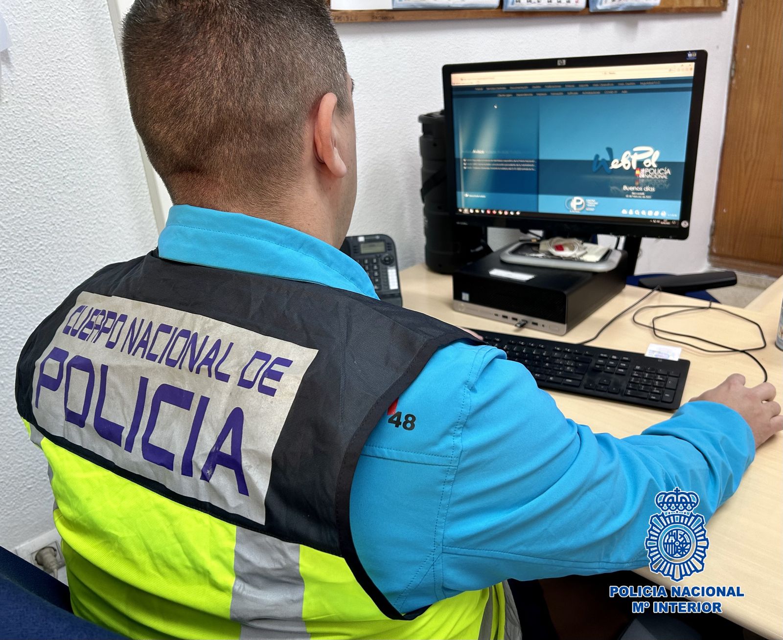 LA POLICÍA NACIONAL DETIENE A DOS GROOMERS POR ENGAÑAR A MENORES Y OBTENER IMÁGENES SEXUALES